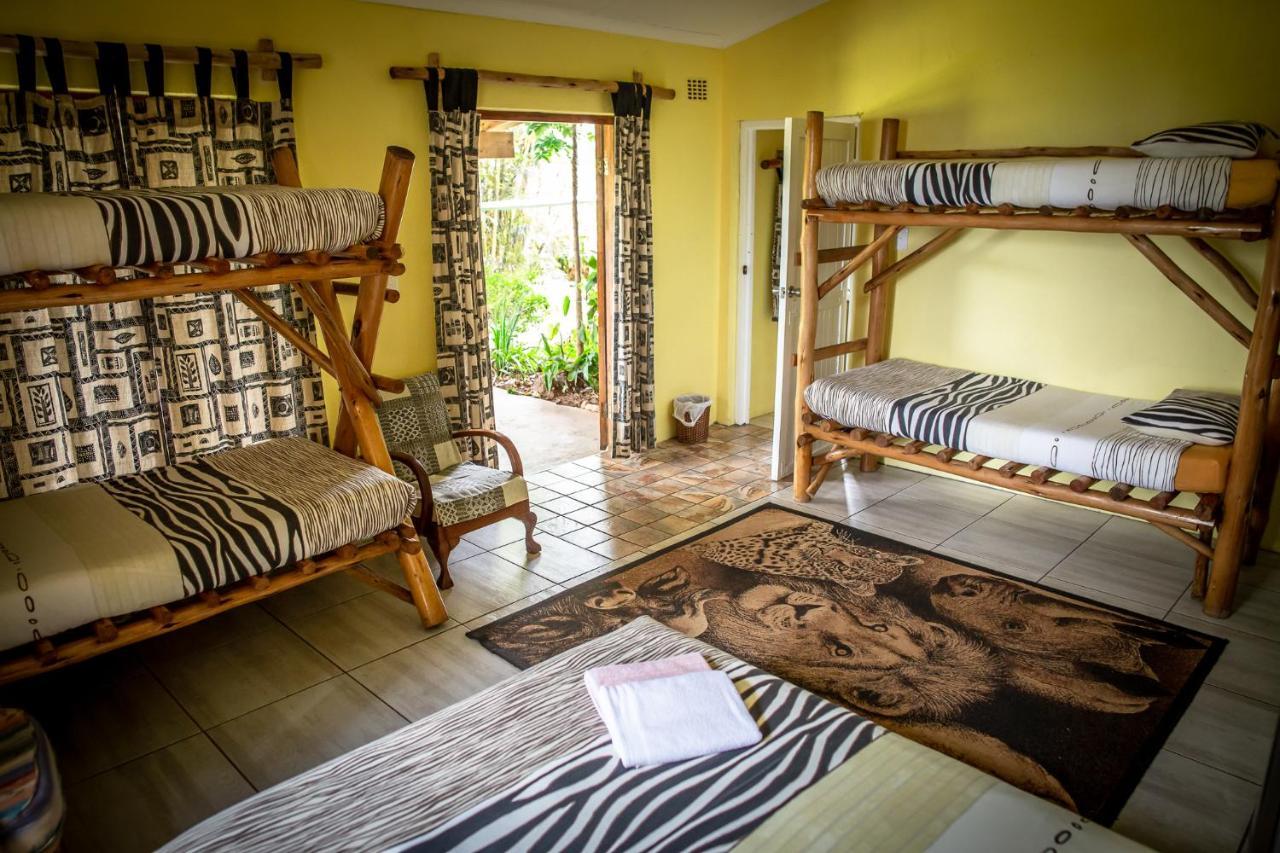 Ku-Boboyi River Lodge Порт-Едвард Екстер'єр фото